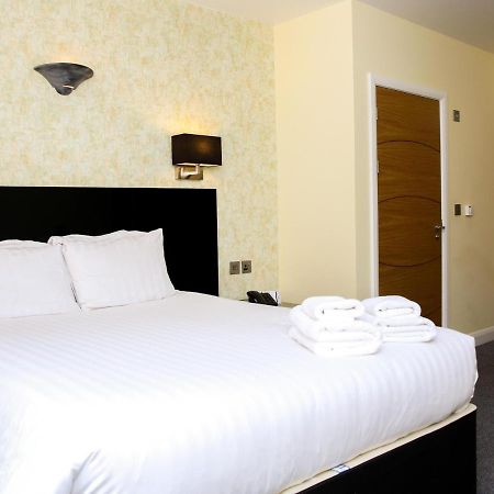 Oak Royal Hotel, Golf And Country Club Чорли Экстерьер фото